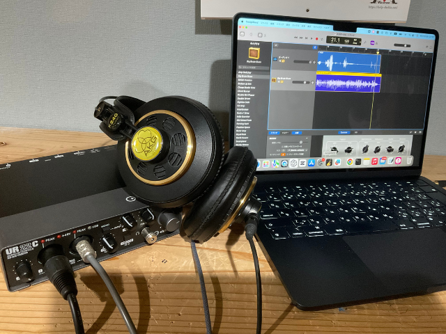 AKG K240 Studio