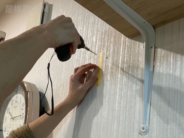 ギターハンガー施工