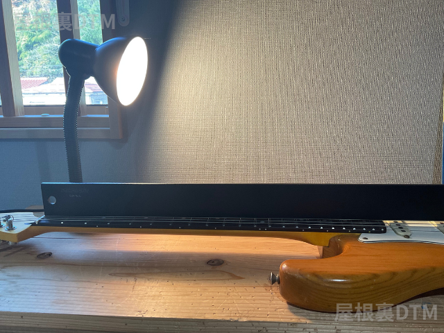 ギター逆反りネック